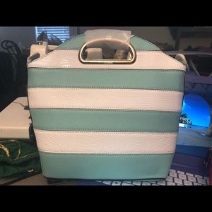 Handbag ***NEW NEVER USED